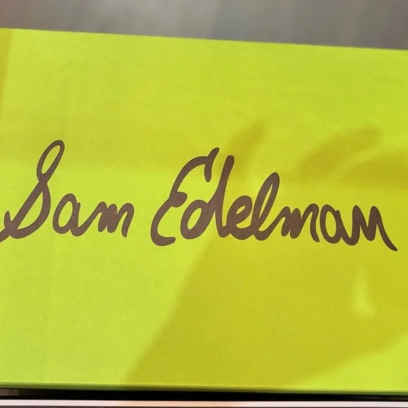 Sam Edelman Lolita Pink and Blue Sneakers size 9.5 NEW IN BOX SOLD OUT COLOR!!! - Picture 6 of 6